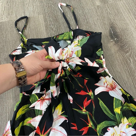 FOREVER21 floral romper maxi jumpsuit women’s size small - Picture 8 of 8